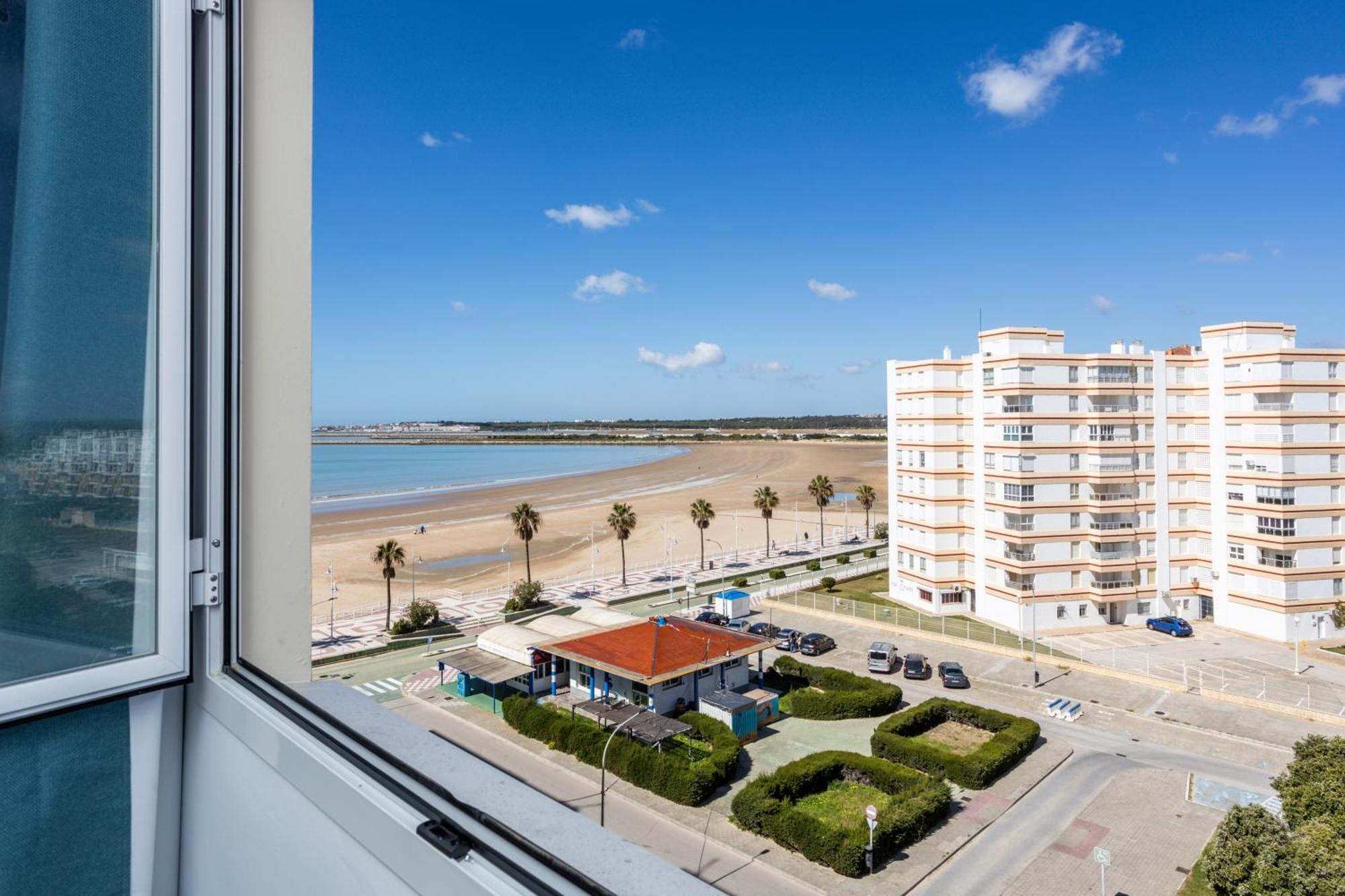 Playa Valdelagrana Free Parking By Cadiz Time Apartment El Puerto de Santa Maria Luaran gambar