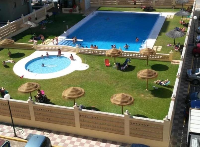 Playa Valdelagrana Free Parking By Cadiz Time Apartment El Puerto de Santa Maria Luaran gambar